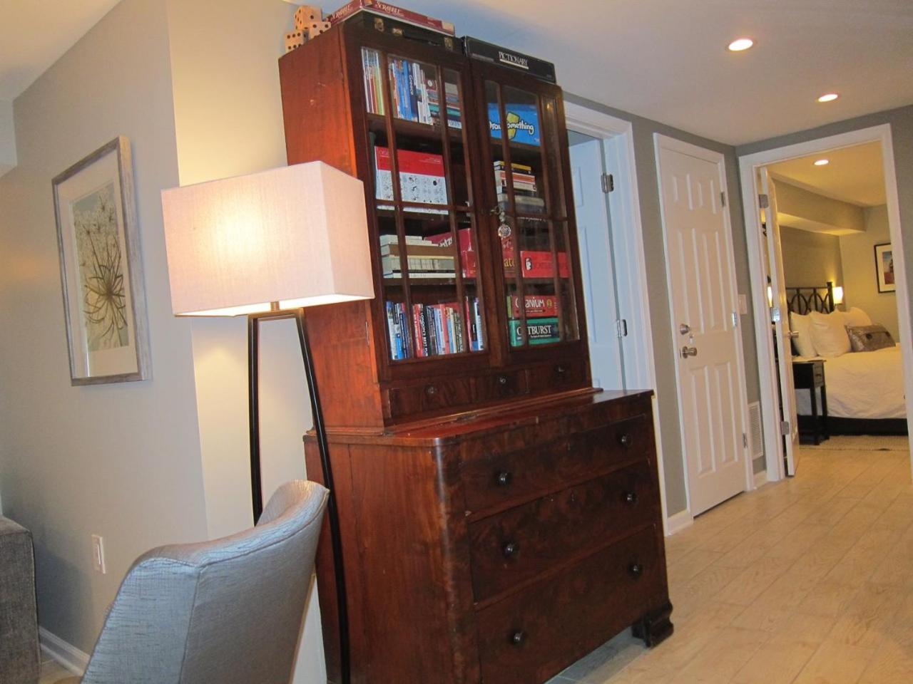 Stylish Renovated Flat, Central, Walk To Dc Sights Washington Bagian luar foto
